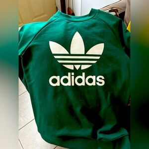 Adidas crewneck sweatshirt like new condition